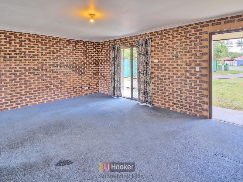 36 Bywater Street, Hillcrest QLD 4118