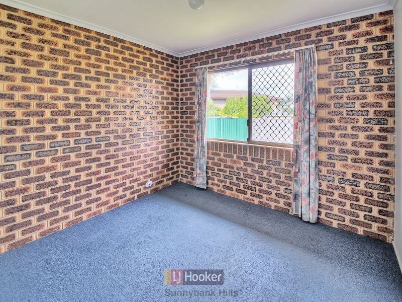 36 Bywater Street, Hillcrest QLD 4118