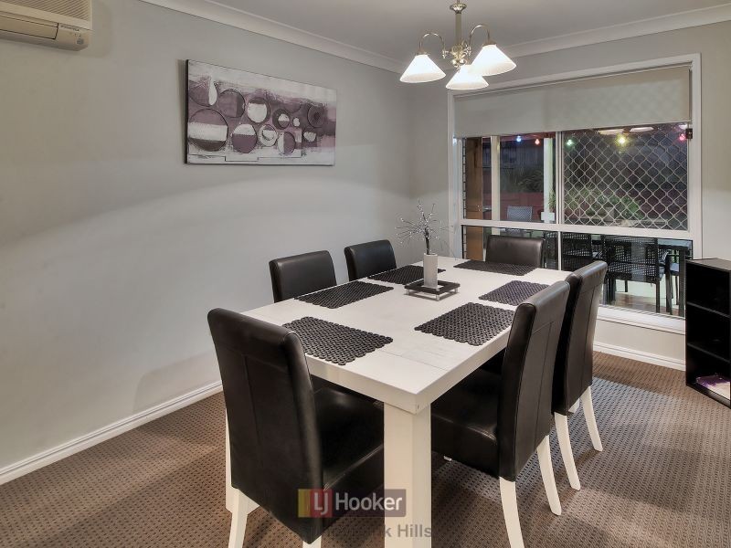 6 Golden Rain Place, Stretton QLD 4116