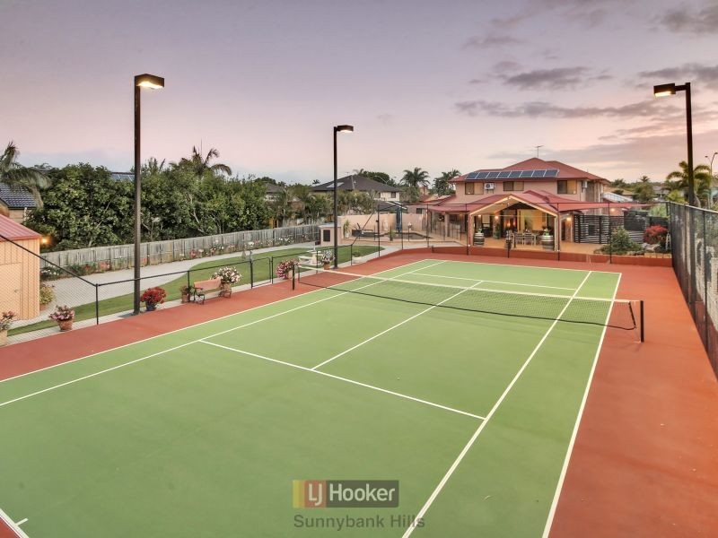 28 Honeysuckle Way, Calamvale QLD 4116