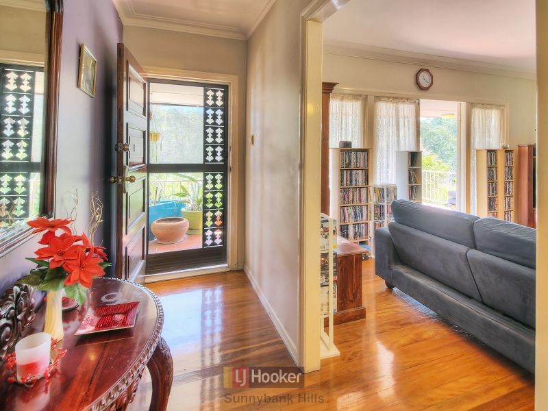 69 Barmore Street, Tarragindi QLD 4121