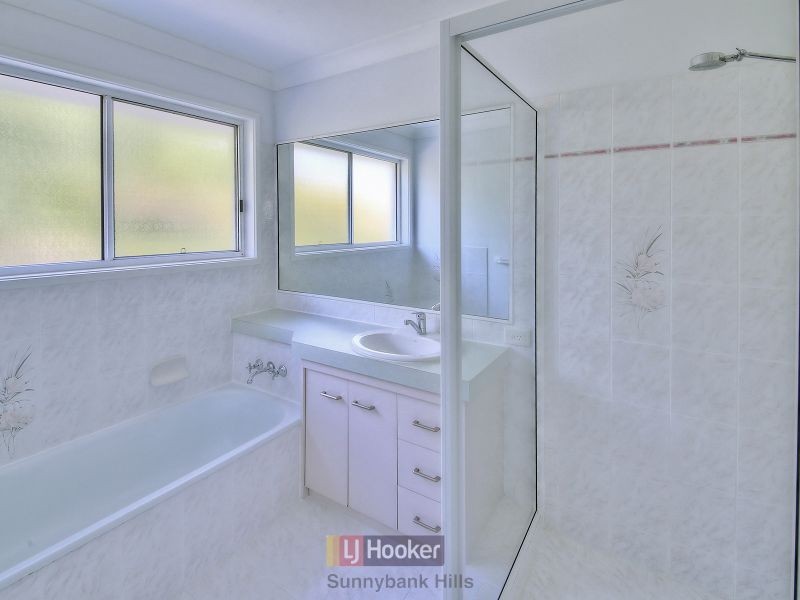 1 Jacaranda Place, Eight Mile Plains QLD 4113