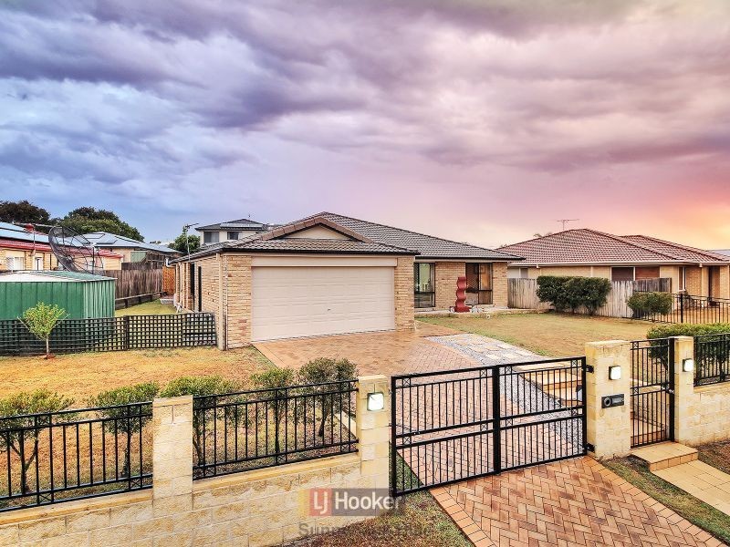 12 Oakview Street, Parkinson QLD 4115