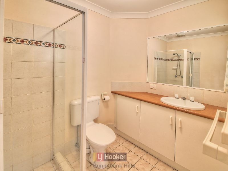 3 Scarlet Oak Place, Calamvale QLD 4116