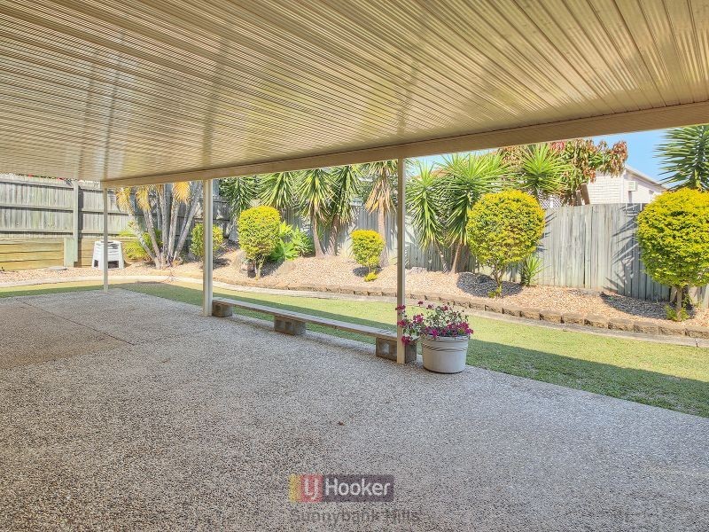 3 Scarlet Oak Place, Calamvale QLD 4116