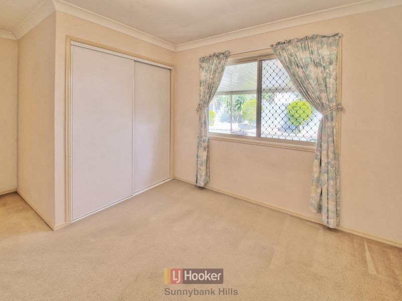 3 Scarlet Oak Place, Calamvale QLD 4116