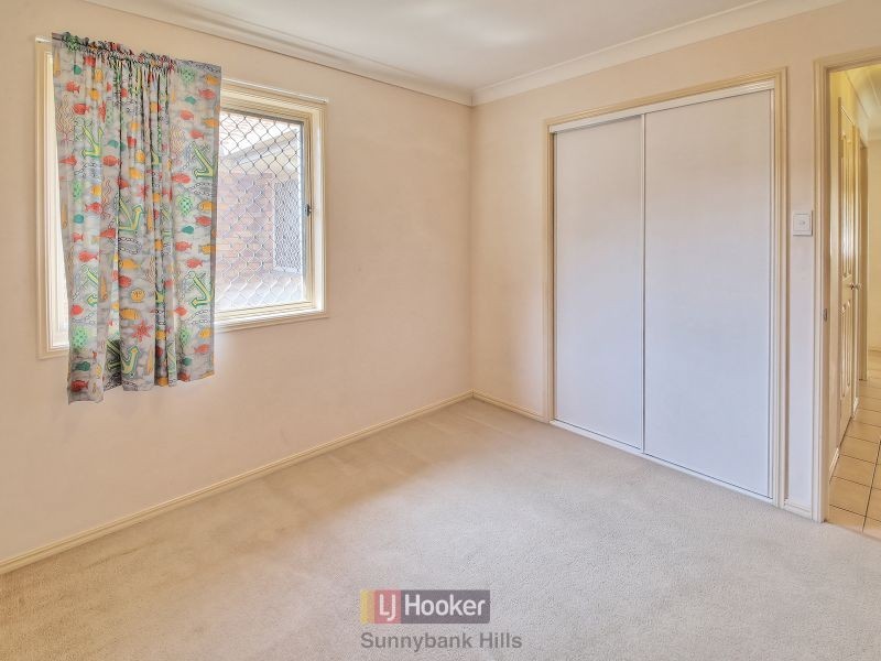 3 Scarlet Oak Place, Calamvale QLD 4116