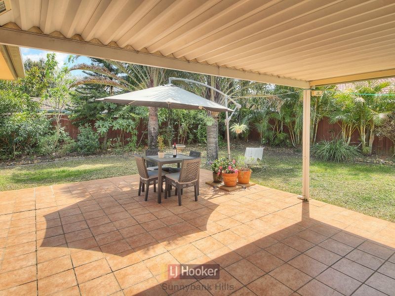 10 Housman Place, Calamvale QLD 4116