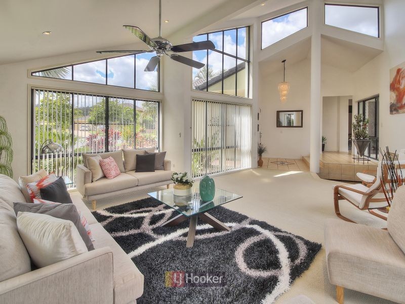 7 Lonsdale Close, Parkinson QLD 4115