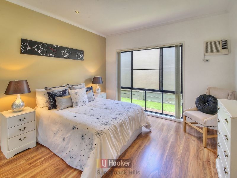 7 Lonsdale Close, Parkinson QLD 4115