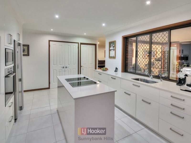 4 Venosa Place, Sunnybank Hills QLD 4109