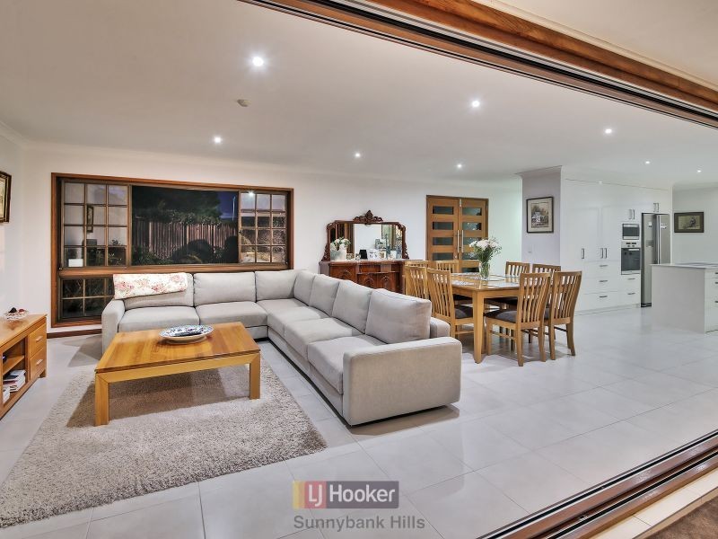 4 Venosa Place, Sunnybank Hills QLD 4109