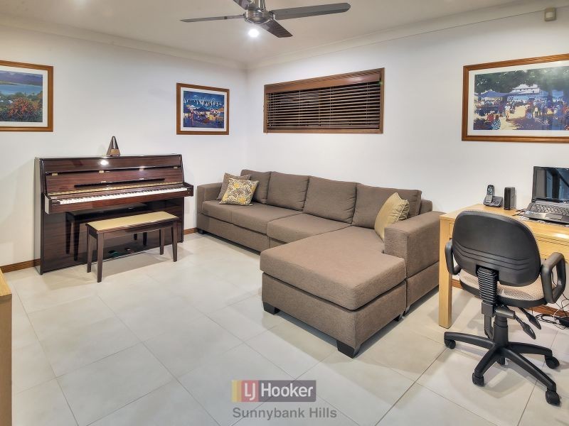 4 Venosa Place, Sunnybank Hills QLD 4109