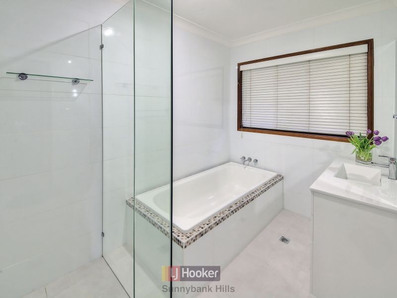 4 Venosa Place, Sunnybank Hills QLD 4109