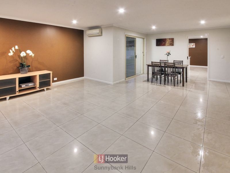 17 Hellawell Road, Sunnybank Hills QLD 4109