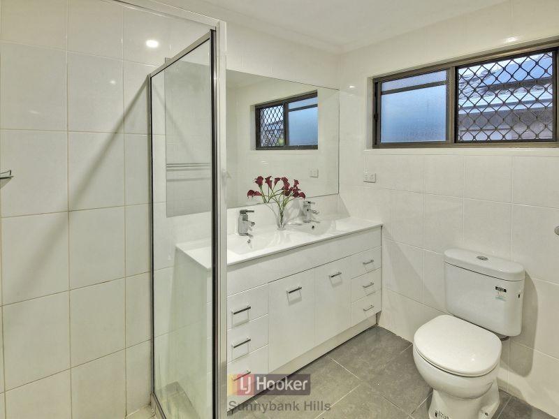 17 Hellawell Road, Sunnybank Hills QLD 4109