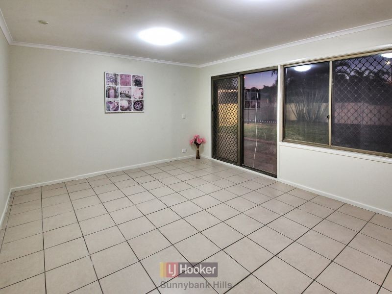 17 Hellawell Road, Sunnybank Hills QLD 4109