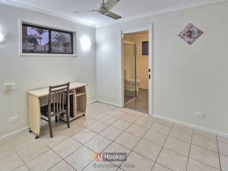 17 Hellawell Road, Sunnybank Hills QLD 4109
