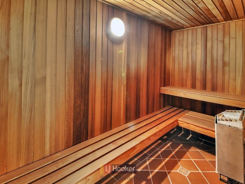 73 Delfin Drive, Macgregor QLD 4109