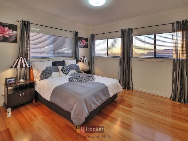 26 Hunter Close, Calamvale QLD 4116