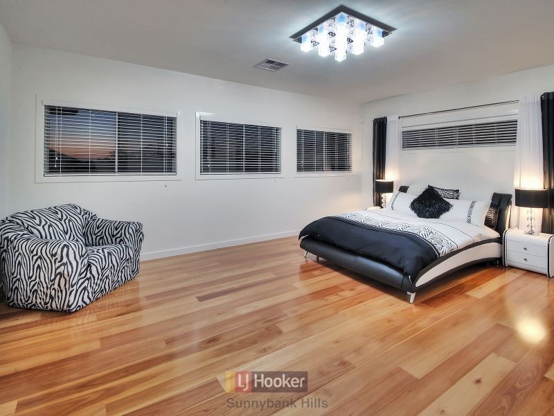 26 Hunter Close, Calamvale QLD 4116