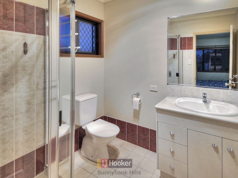 25 Juniper Circuit, Stretton QLD 4116
