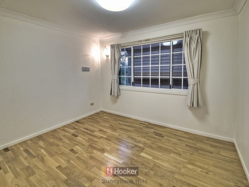 49 Maywood Crescent, Calamvale QLD 4116