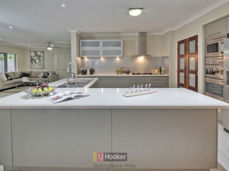 5 Collett Street, Eight Mile Plains QLD 4113