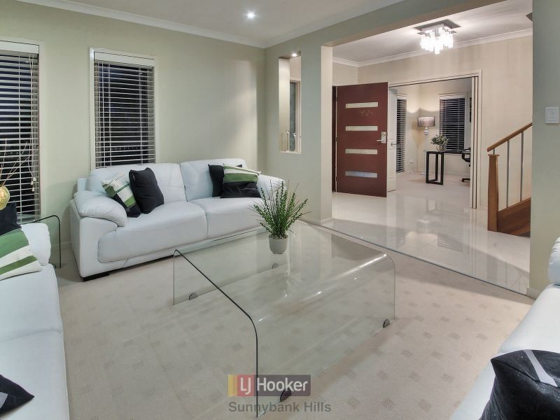 5 Collett Street, Eight Mile Plains QLD 4113