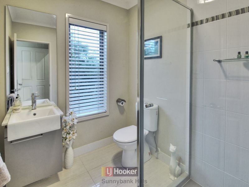 5 Collett Street, Eight Mile Plains QLD 4113