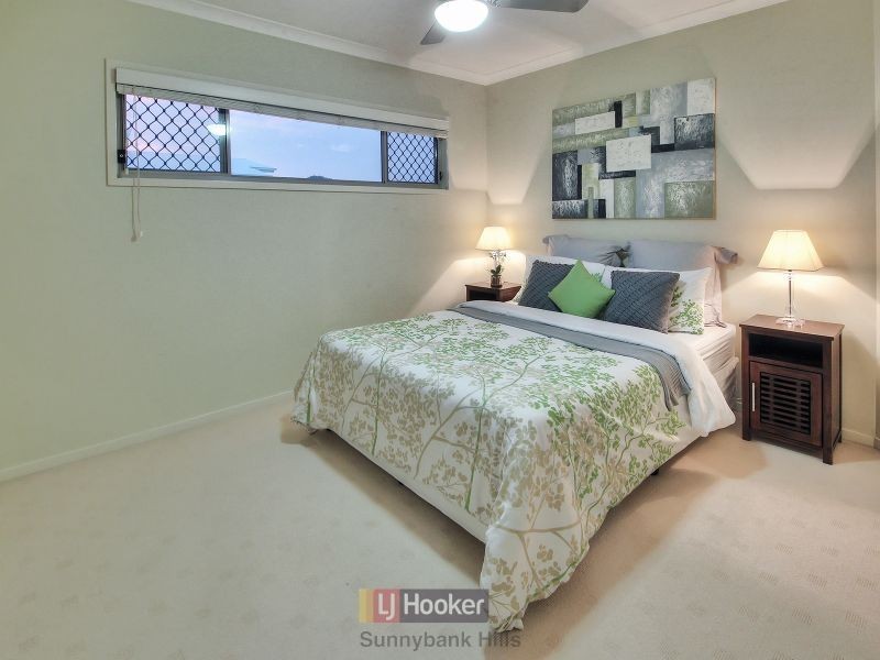 5 Collett Street, Eight Mile Plains QLD 4113