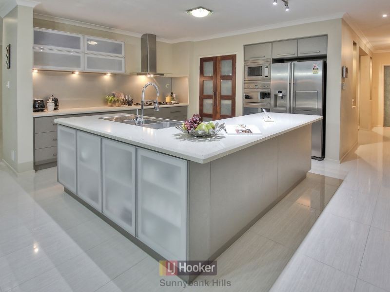 5 Collett Street, Eight Mile Plains QLD 4113