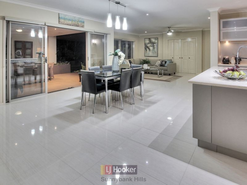 5 Collett Street, Eight Mile Plains QLD 4113