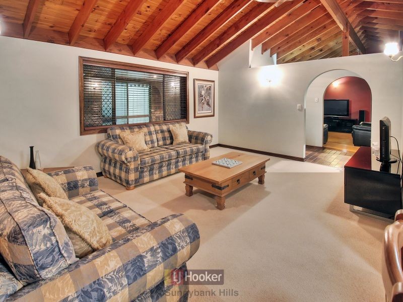 87 Driftwood Street, Sunnybank Hills QLD 4109