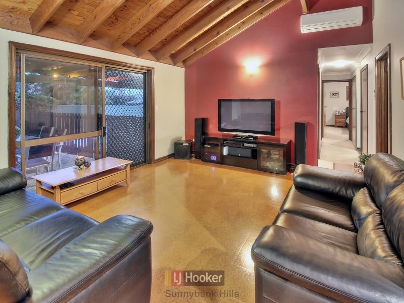 87 Driftwood Street, Sunnybank Hills QLD 4109