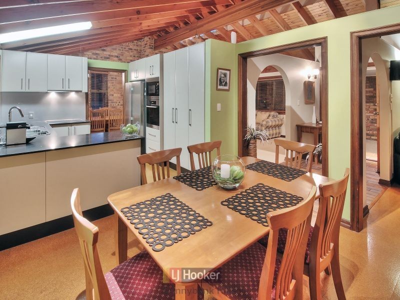 87 Driftwood Street, Sunnybank Hills QLD 4109