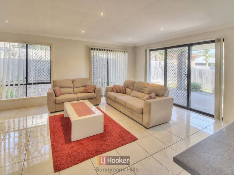 7 Simveesh Street, Calamvale QLD 4116