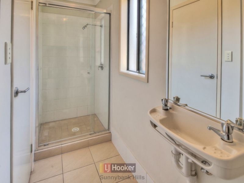 7 Simveesh Street, Calamvale QLD 4116