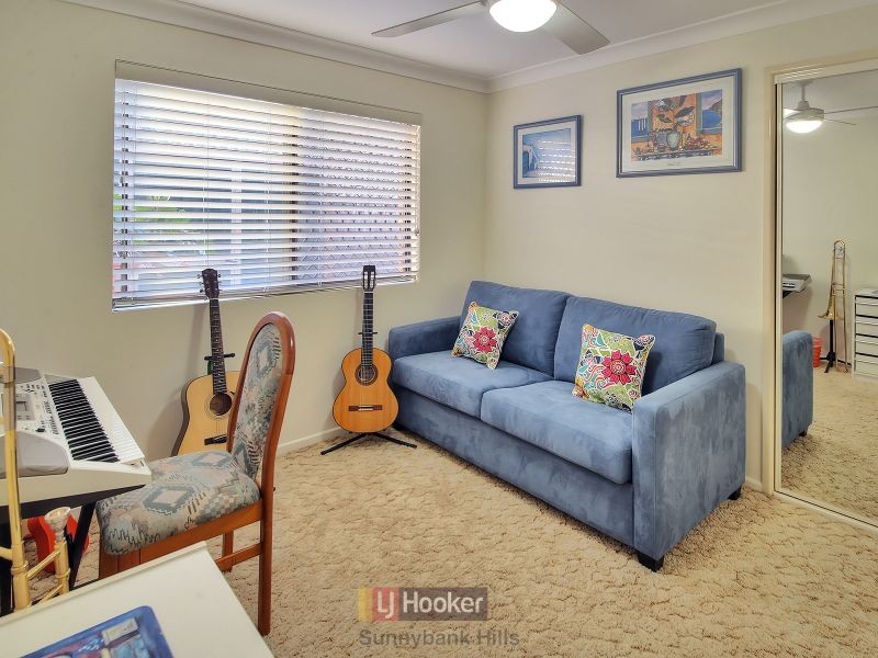 17 Chartreuse Street, Sunnybank Hills QLD 4109