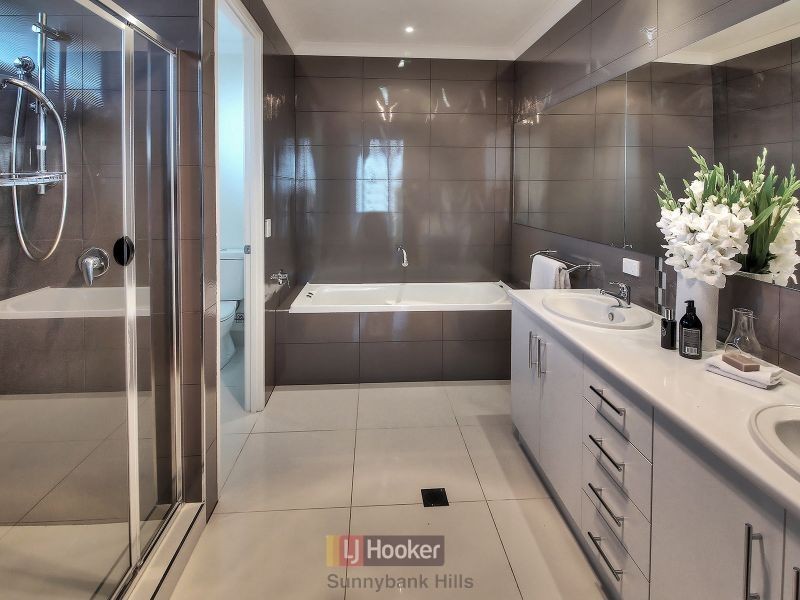 36 Langford Street, Eight Mile Plains QLD 4113