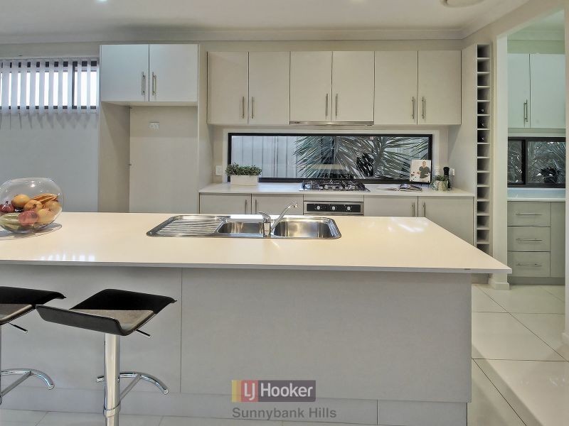 36 Langford Street, Eight Mile Plains QLD 4113