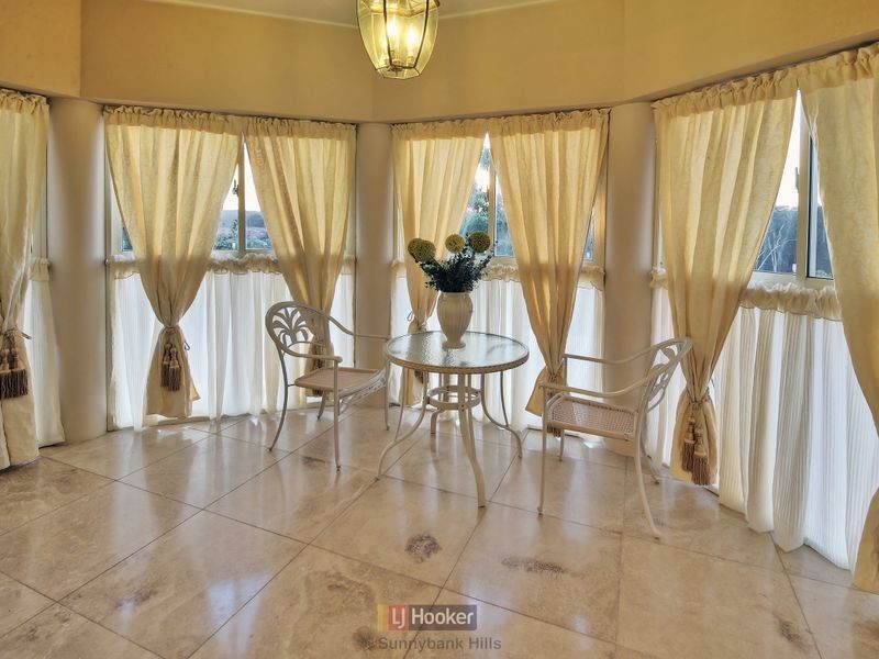 19 Hatia Place, Kuraby QLD 4112