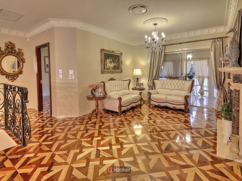 19 Hatia Place, Kuraby QLD 4112