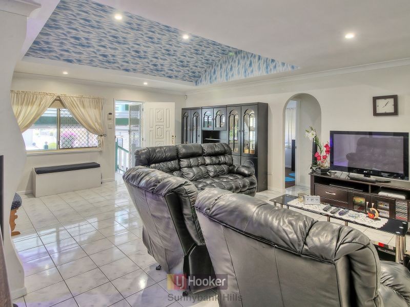 8 Augstein Street, Coopers Plains QLD 4108