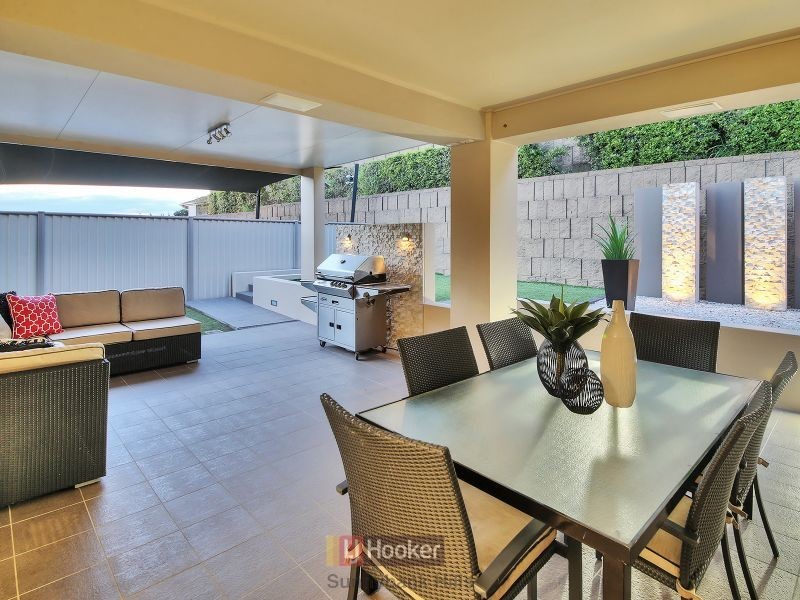 12 Meadowbank Court, Calamvale QLD 4116