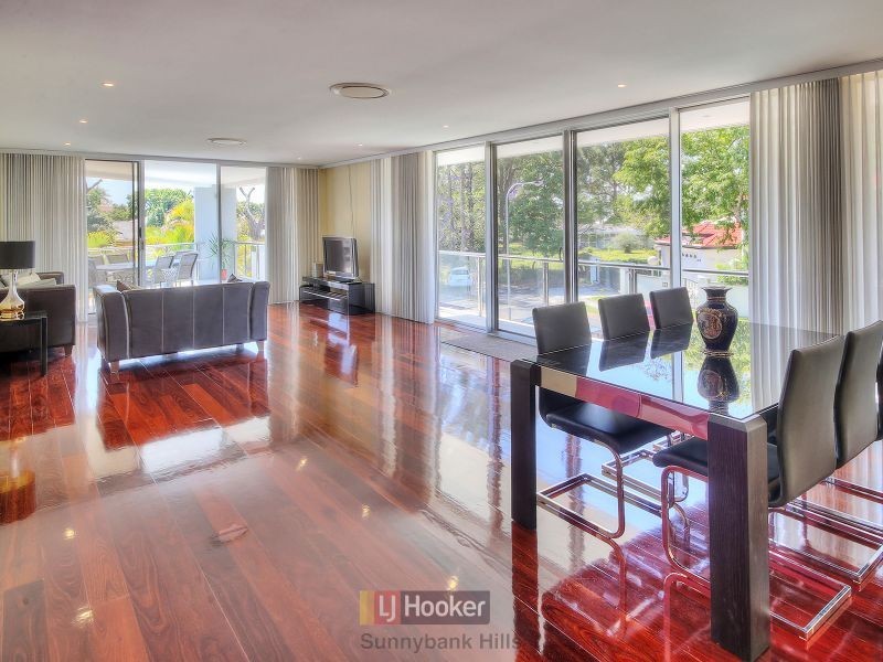 2 Goodwill Street, Robertson QLD 4109