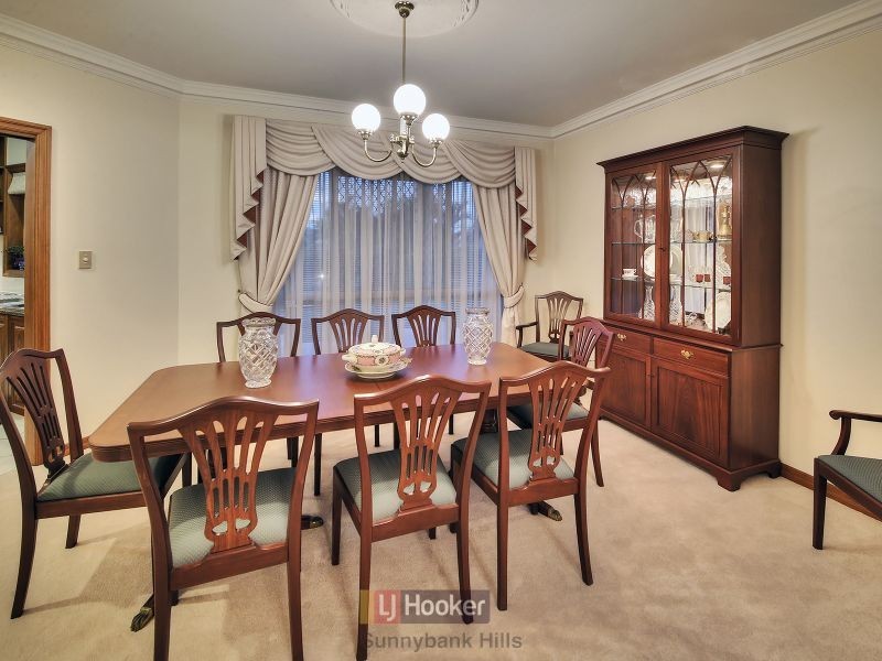 60 Delfin Drive, Macgregor QLD 4109