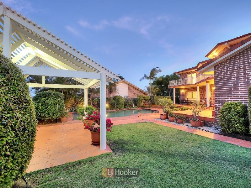 60 Delfin Drive, Macgregor QLD 4109