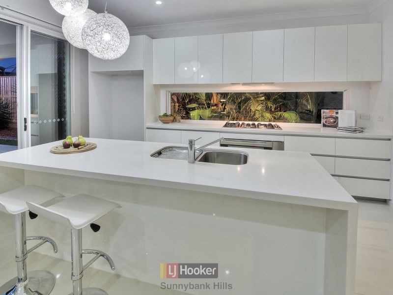 86 Skyview Avenue, Rochedale QLD 4123