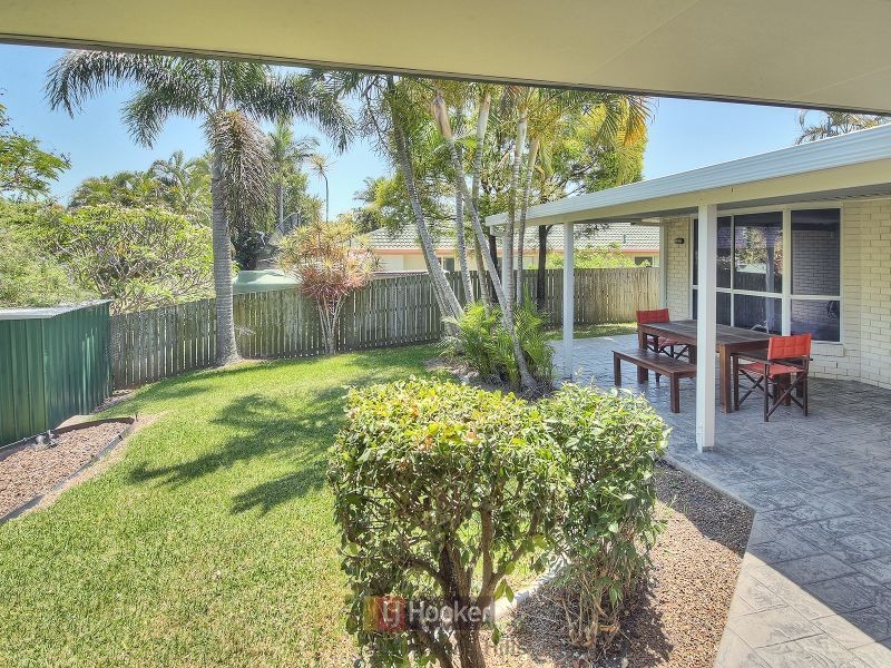 17 Golden Rain Place, Stretton QLD 4116